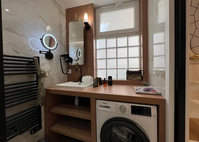 Studios Clouet-Paris Centre- Xve!